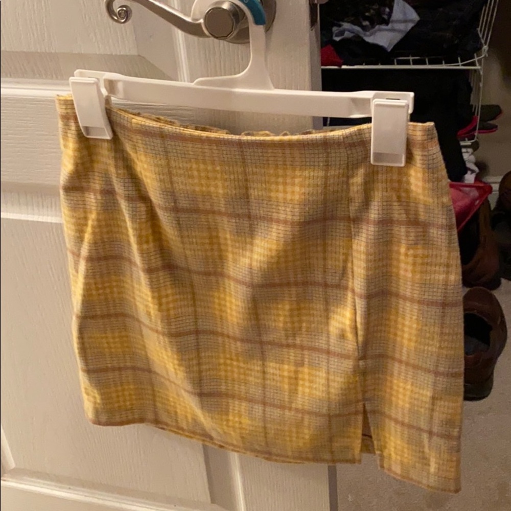 Women’s plaid mini skirt